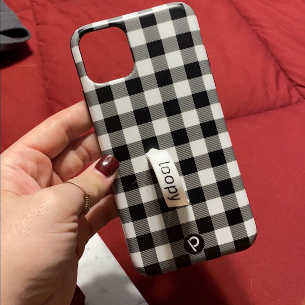 iPhone 11 Pro Max loopy